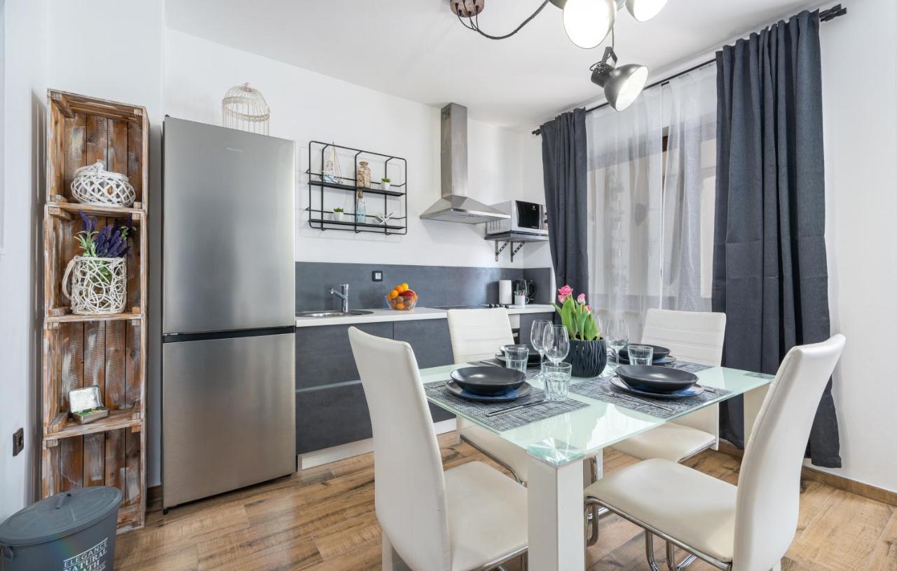Apartments Ariana Umag Bagian luar foto